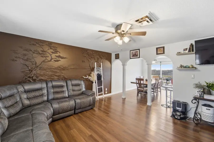 6064 Fairfax Street, Norwalk, IA 50211 - Image #3