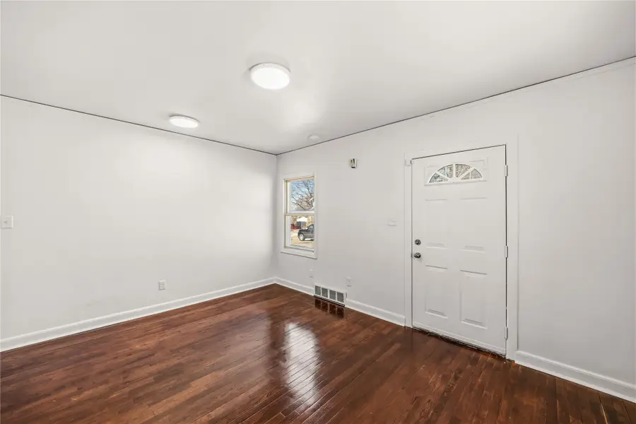 3237 Indianapolis Avenue, Des Moines, IA 50317 - Image #3