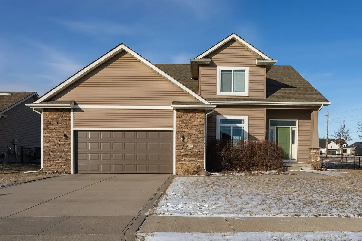 804 NW Reinhart Drive, Ankeny, IA 50023 - Image #1