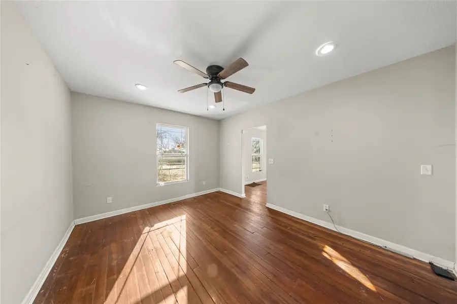 2406 Logan Avenue, Des Moines, IA 50317 - Image #3