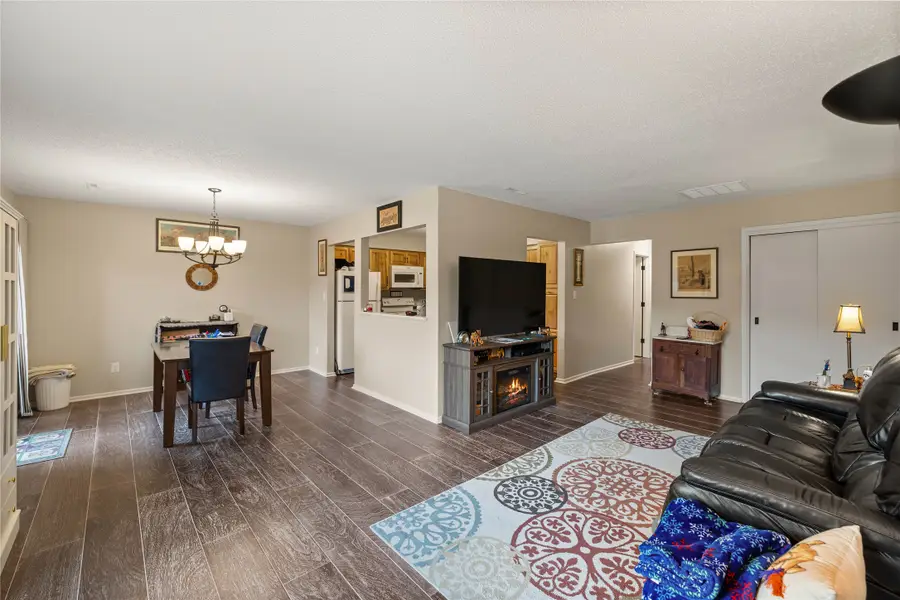 4773 Woodland Avenue #5, West Des Moines, IA 50266 - Image #3