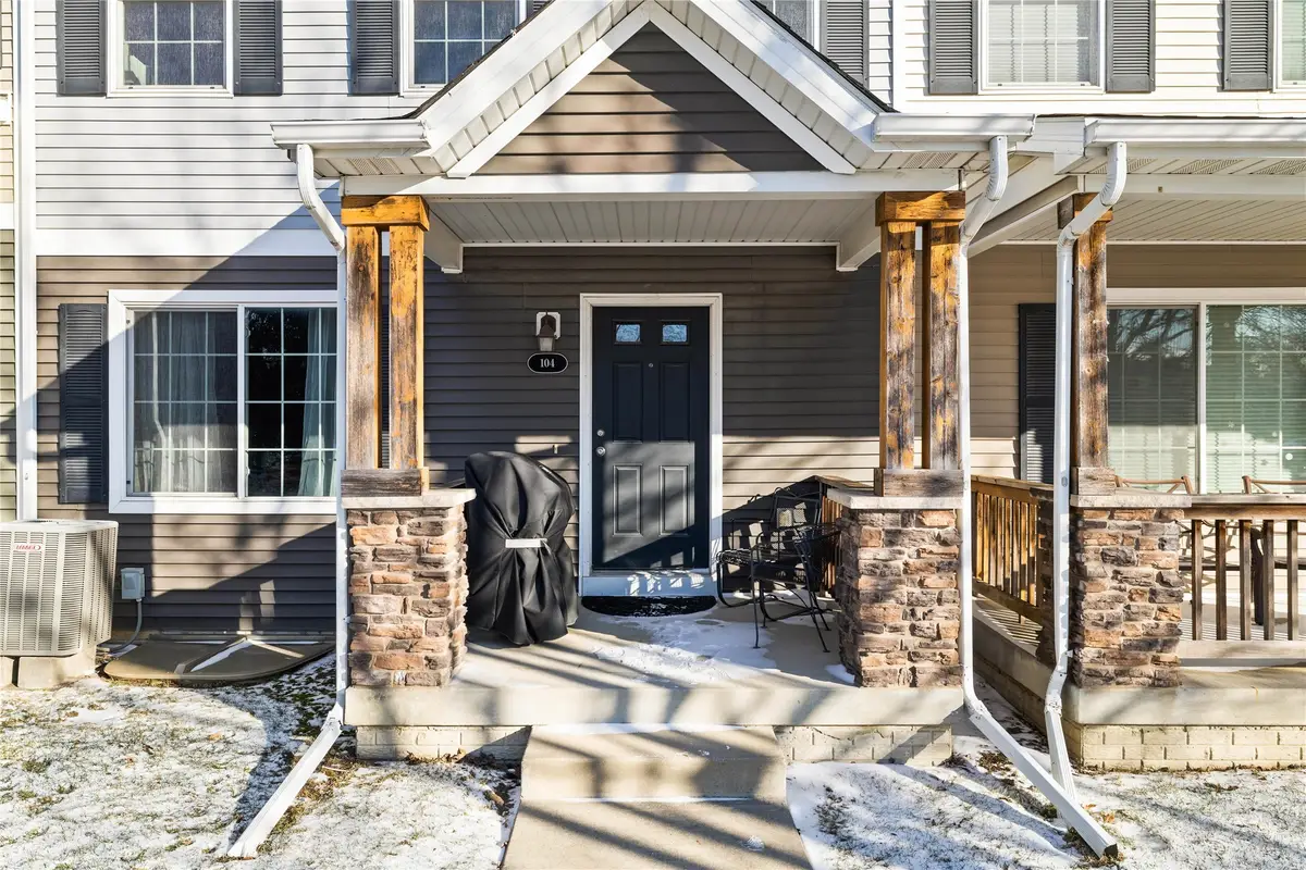 9165 Greenspire Drive #104, West Des Moines, IA 50266 - Image #1