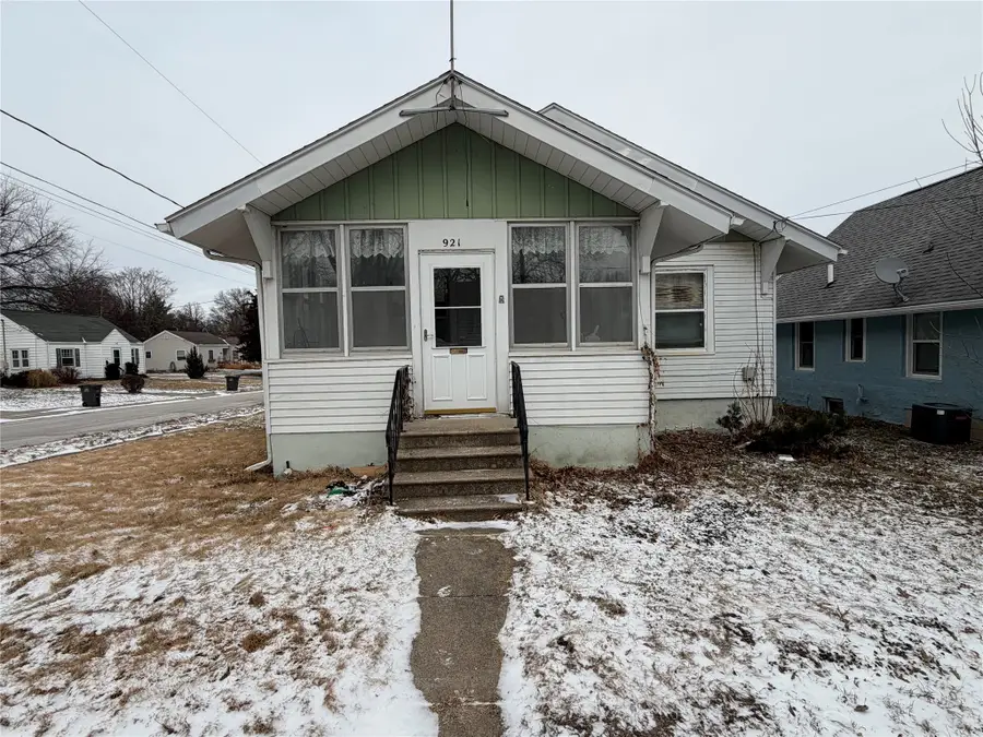 921 Madison Avenue, Des Moines, IA 50313 - Image #2