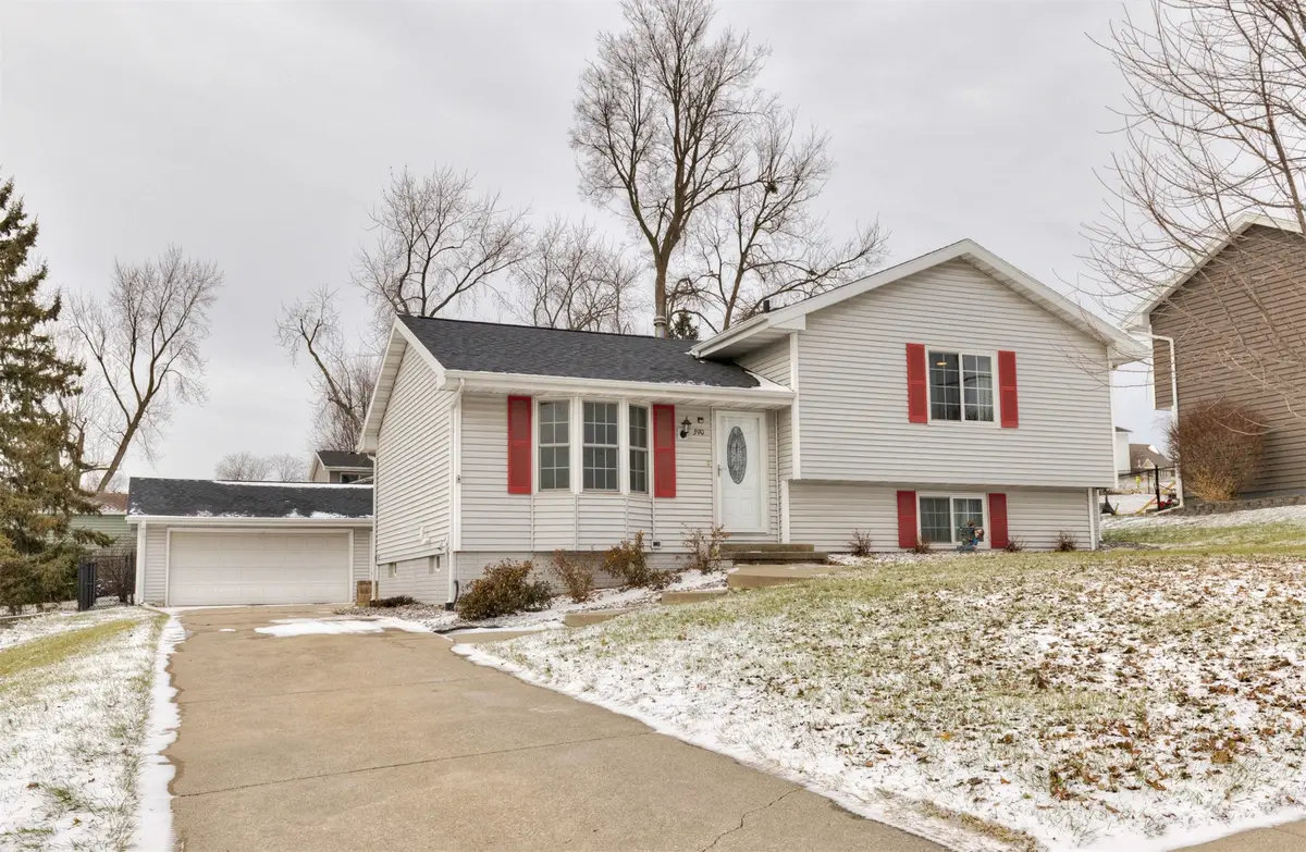 390 Becky Lynn Boulevard, Pleasant Hill, IA 50327 - Image #1