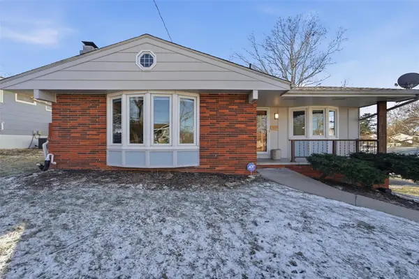 6312 Franklin Avenue, Windsor Heights, IA 50324