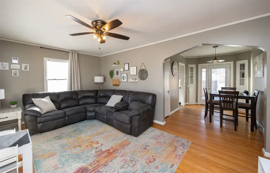 2300 33rd Street, Des Moines, IA 50310 - Image #3