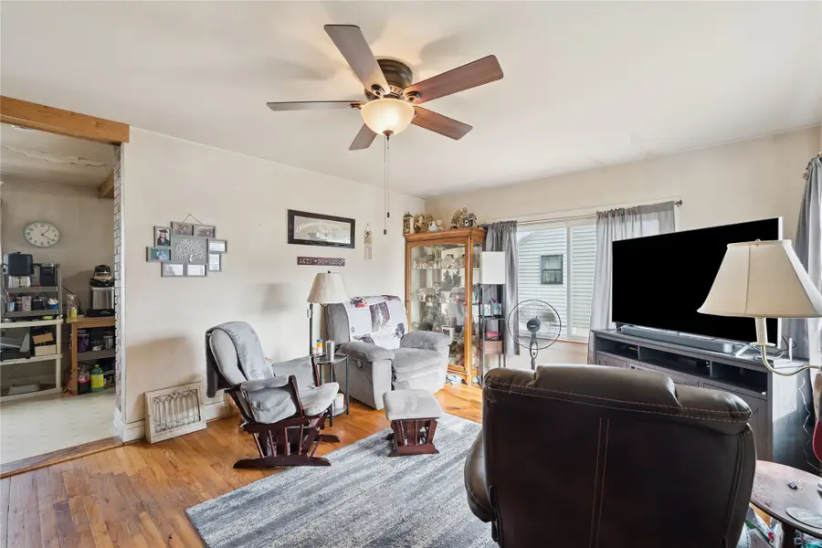 909 W Marion Street, Knoxville, IA 50138 - Image #3