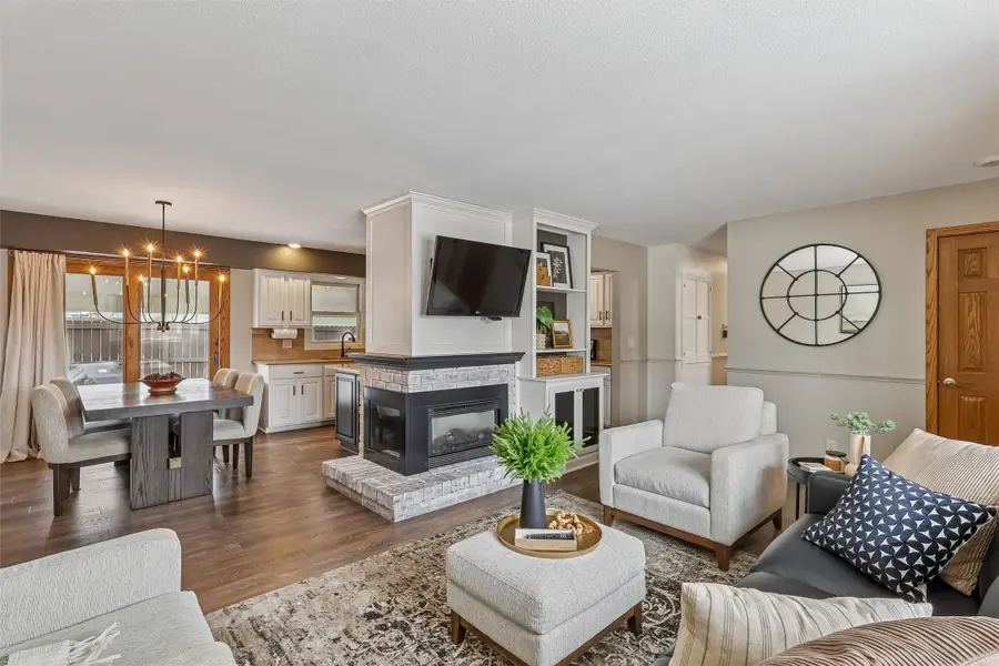 902 SE Trilein Drive, Ankeny, IA 50021 - Image #3