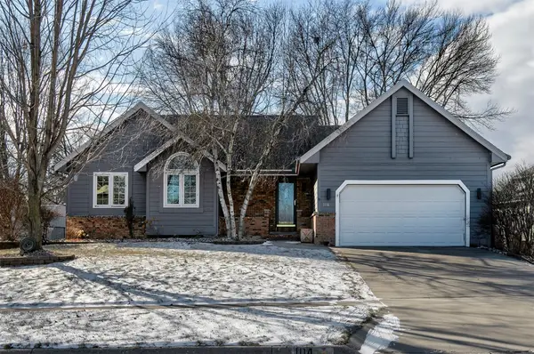 1114 NW Parkridge Drive, Ankeny, IA 50023