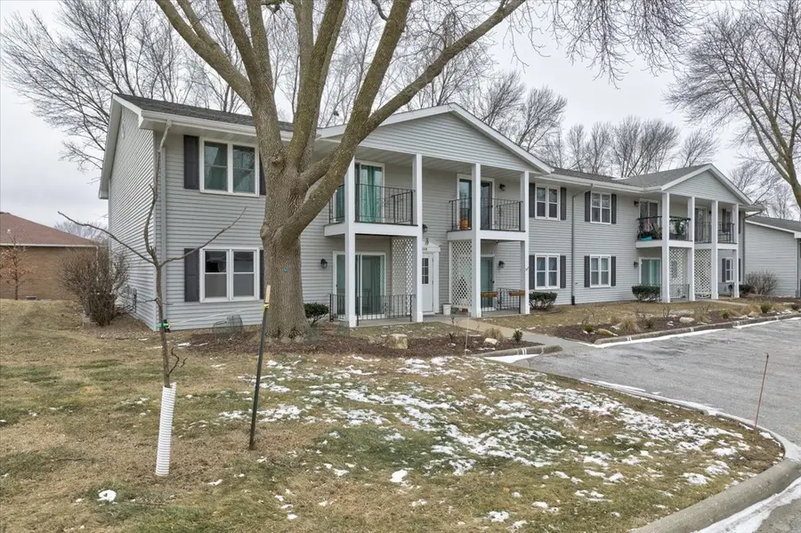 1208 49th Street #1, West Des Moines, IA 50266 - Image #3