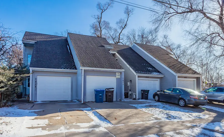 1211 Sampson Street, Des Moines, IA 50316 - Image #3
