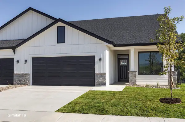 1621 Garland Avenue, Norwalk, IA 50211