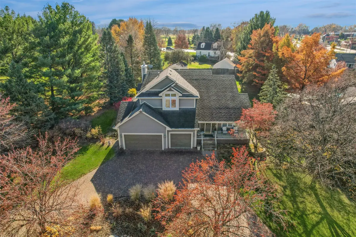 870 SE Walnut Ridge Drive, Waukee, IA 50263 - Image #1