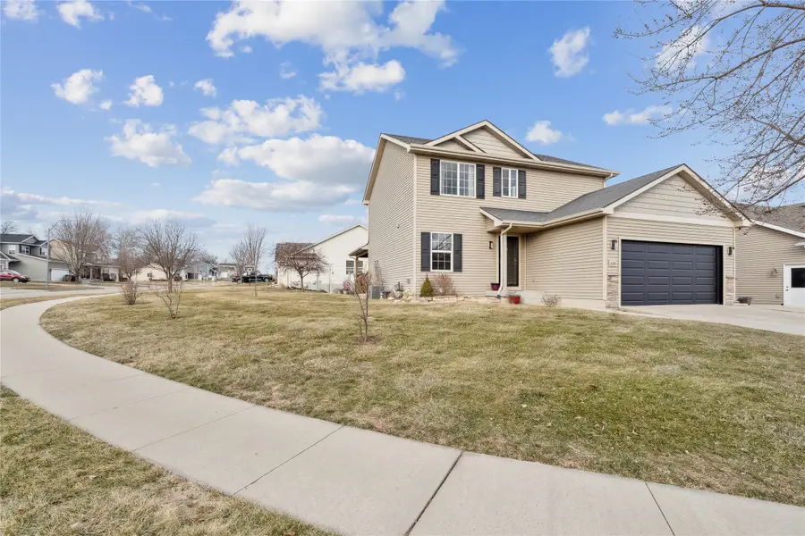 1106 Rolling Hills Court, Norwalk, IA 50211 - #3