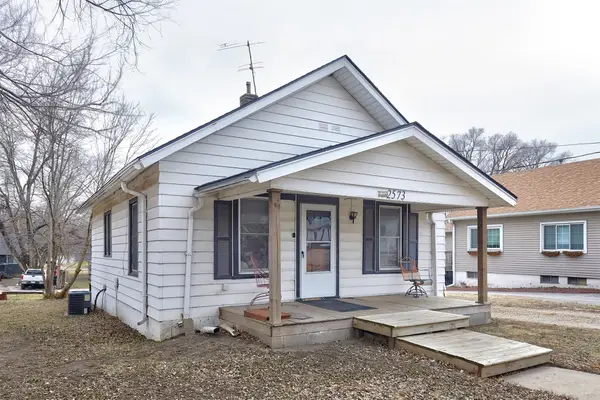 2573 Onawa Street, Des Moines, IA 50317