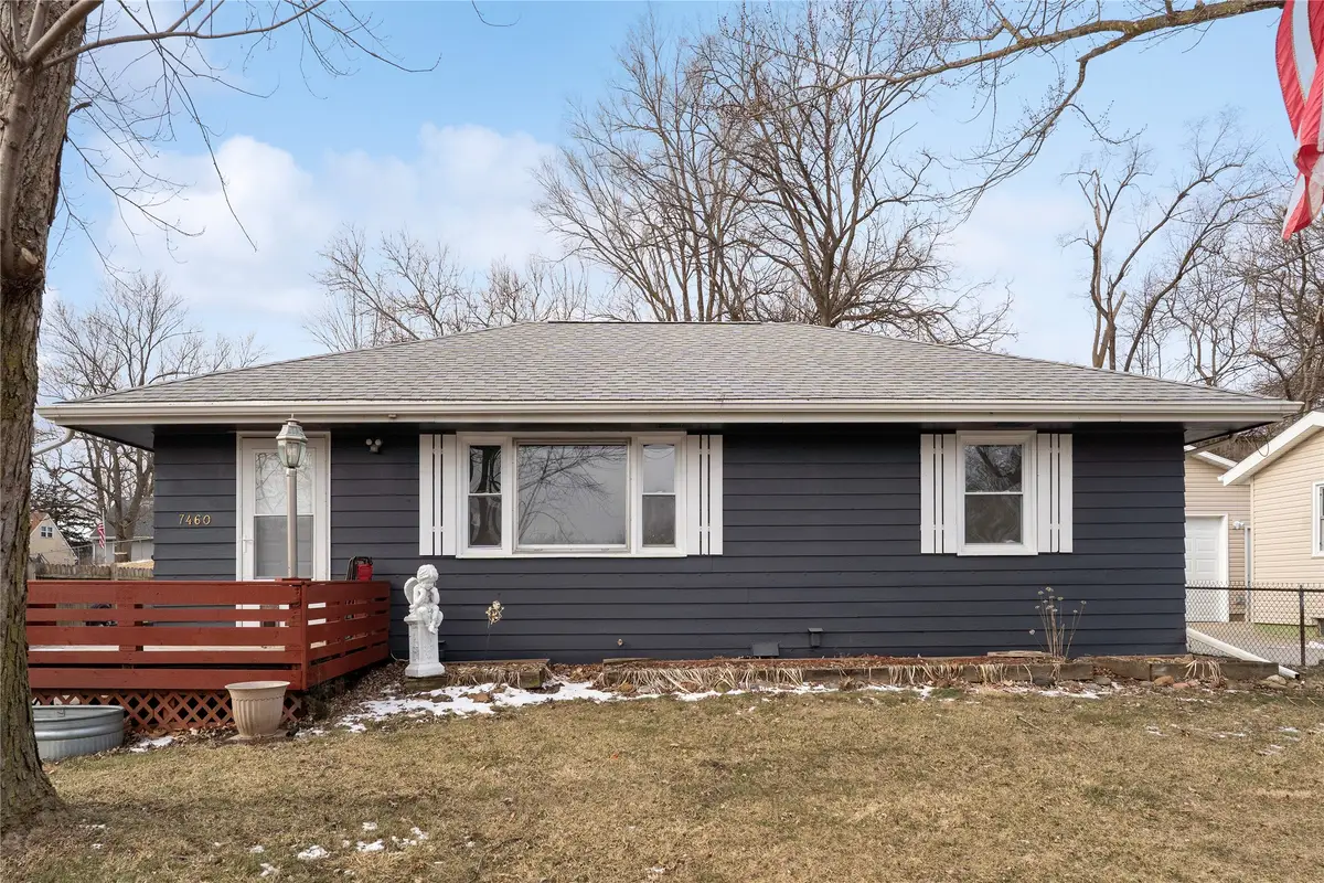 7460 Southview Drive, Des Moines, IA 50315 - Image #1