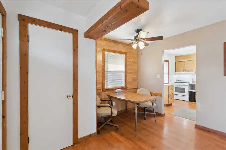 7460 Southview Drive, Des Moines, IA 50315 - Image #3