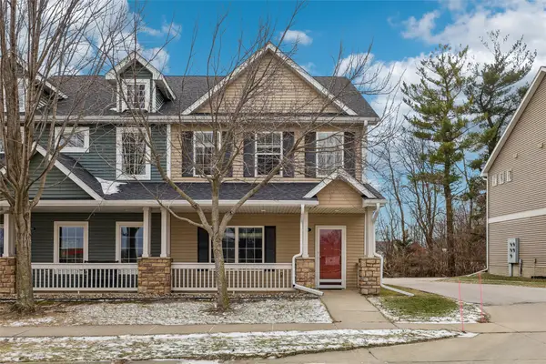 264 SE Booth Avenue, Waukee, IA 50263