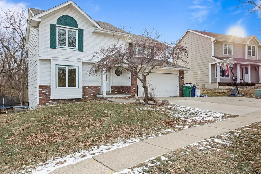 6506 Hickory Lane, Urbandale, IA 50322 - Image #2