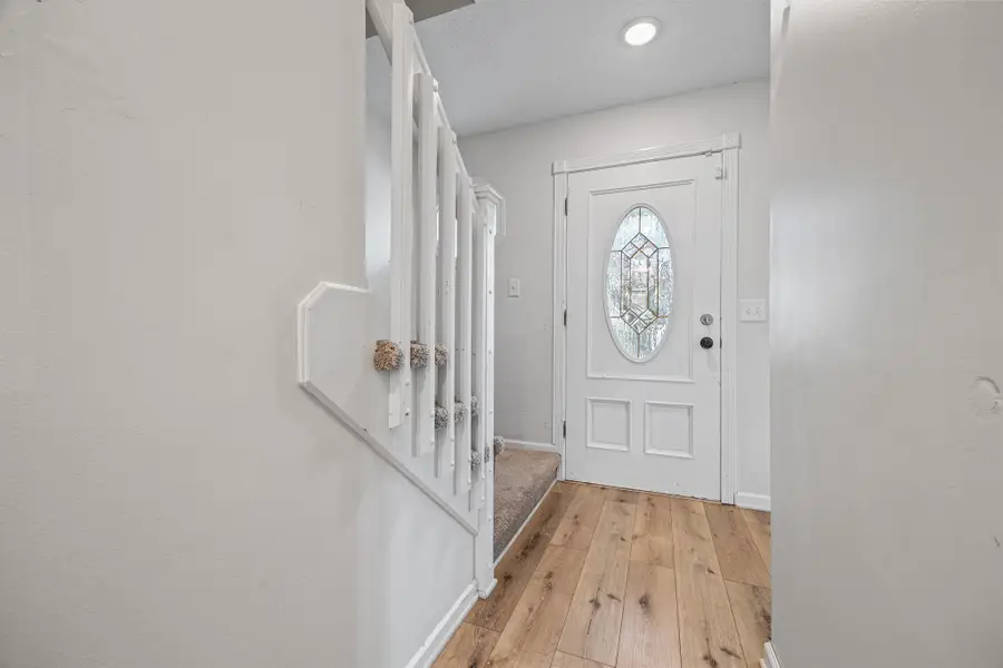 6506 Hickory Lane, Urbandale, IA 50322 - Image #3