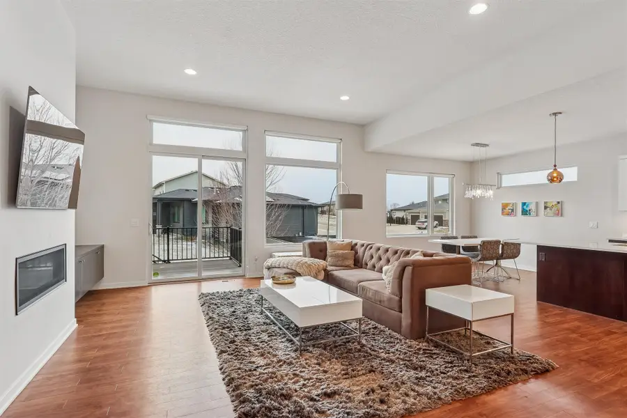 9409 Foxtail Circle, Norwalk, IA 50211 - Image #2