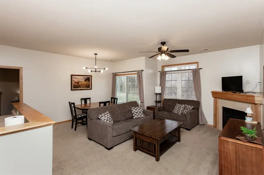 1709 34th Avenue Sw #5, Altoona, IA 50009 - Image #3