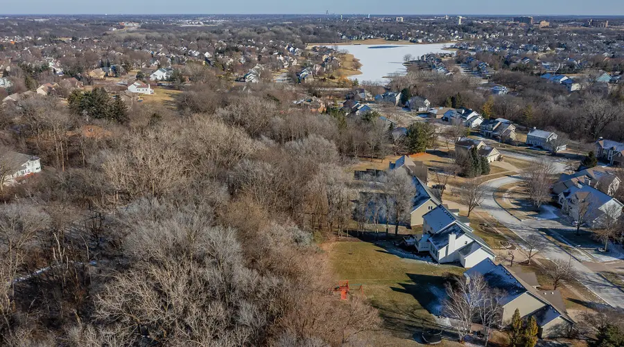 14597 Woodcrest Drive, Clive, IA 50325 - Image #3