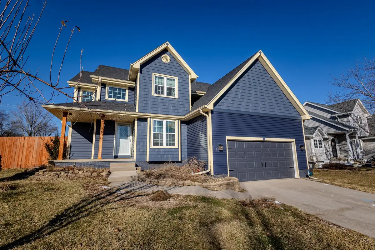 2600 E Leach Avenue, Des Moines, IA 50320 - Image #1