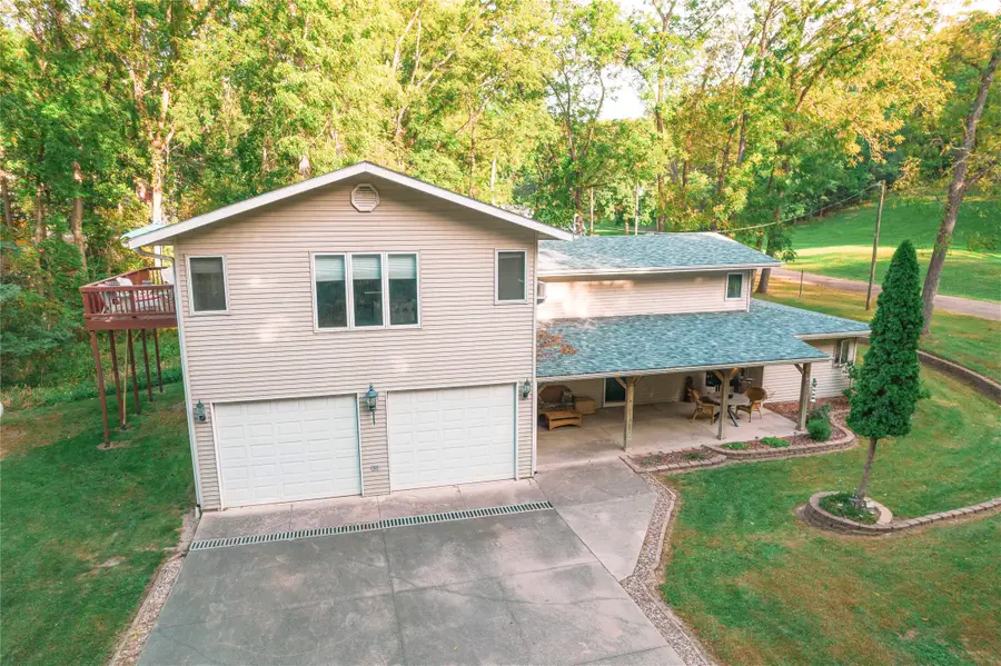 2057 Larry Drive, Brooklyn, IA 52211 - Image #2