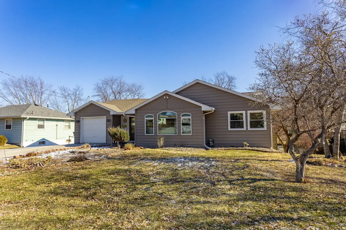 5413 SW 19th Street, Des Moines, IA 50315 - Image #1