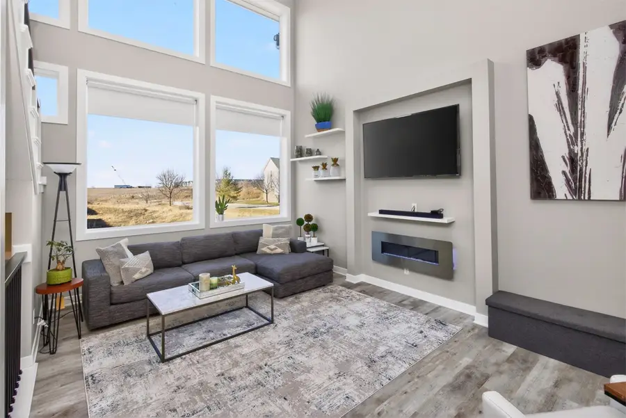 1512 NE Mocking Bird Lane, Grimes, IA 50111 - Image #2