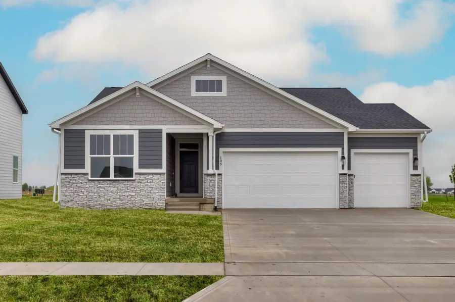 105 NW Ashley Court, Waukee, IA 50263 - #2