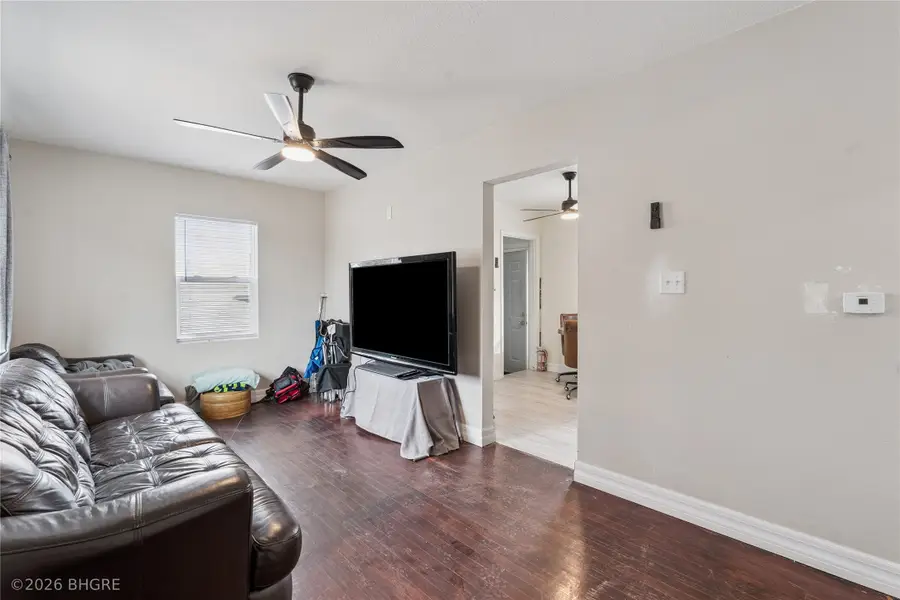 1321 E 25th Street, Des Moines, IA 50317 - Image #3