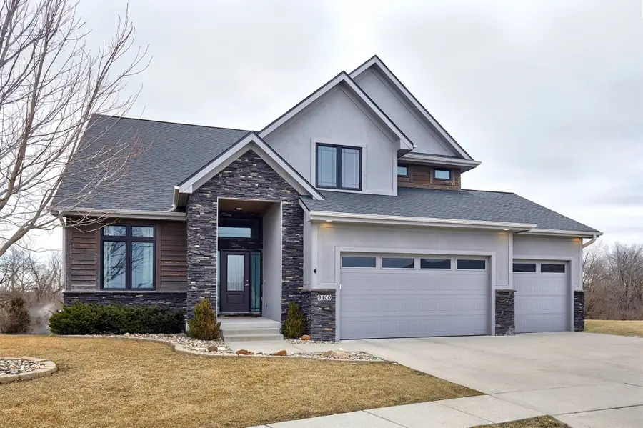 9400 Rushbrook Drive, Johnston, IA 50131 - Image #2