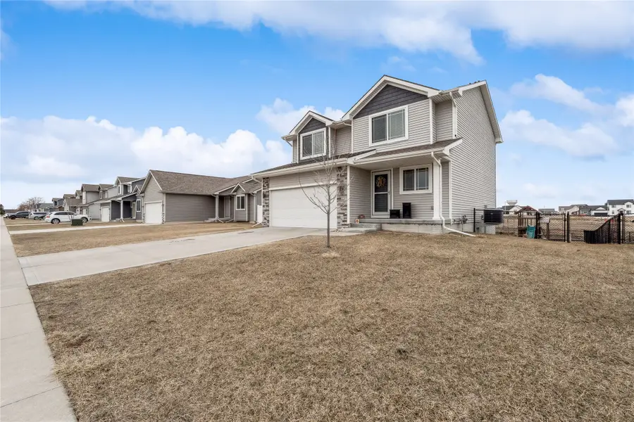 2720 NW 25th Street, Ankeny, IA 50023 - Image #2