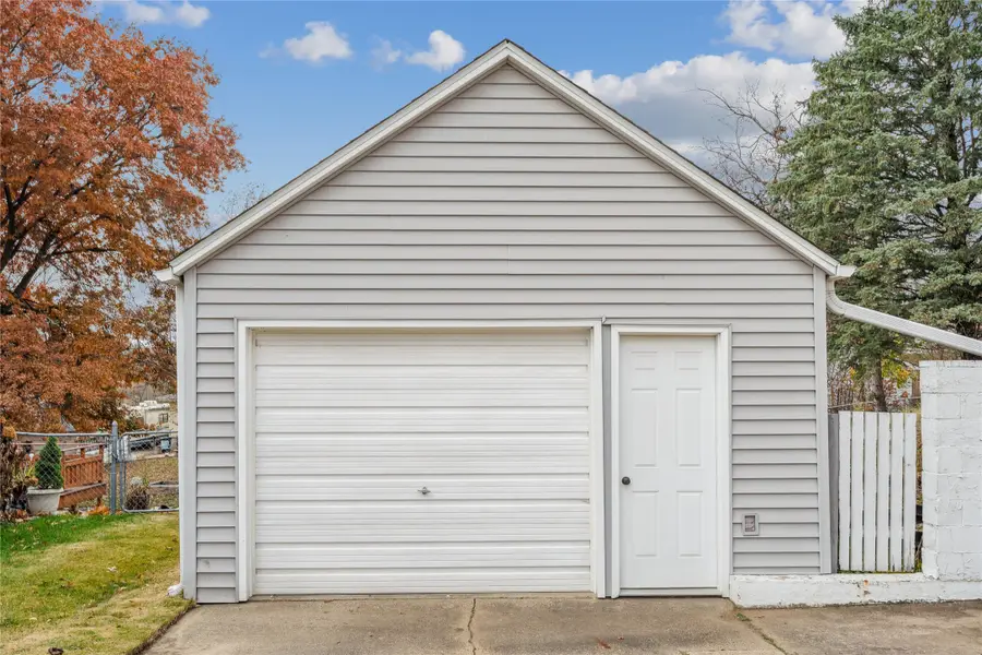 814 S 1st Street, Knoxville, IA 50138 - Image #3