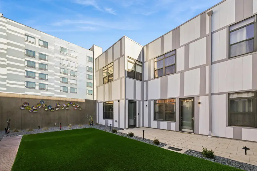 400 E Locust Street #103, Des Moines, IA 50309 - Image #2