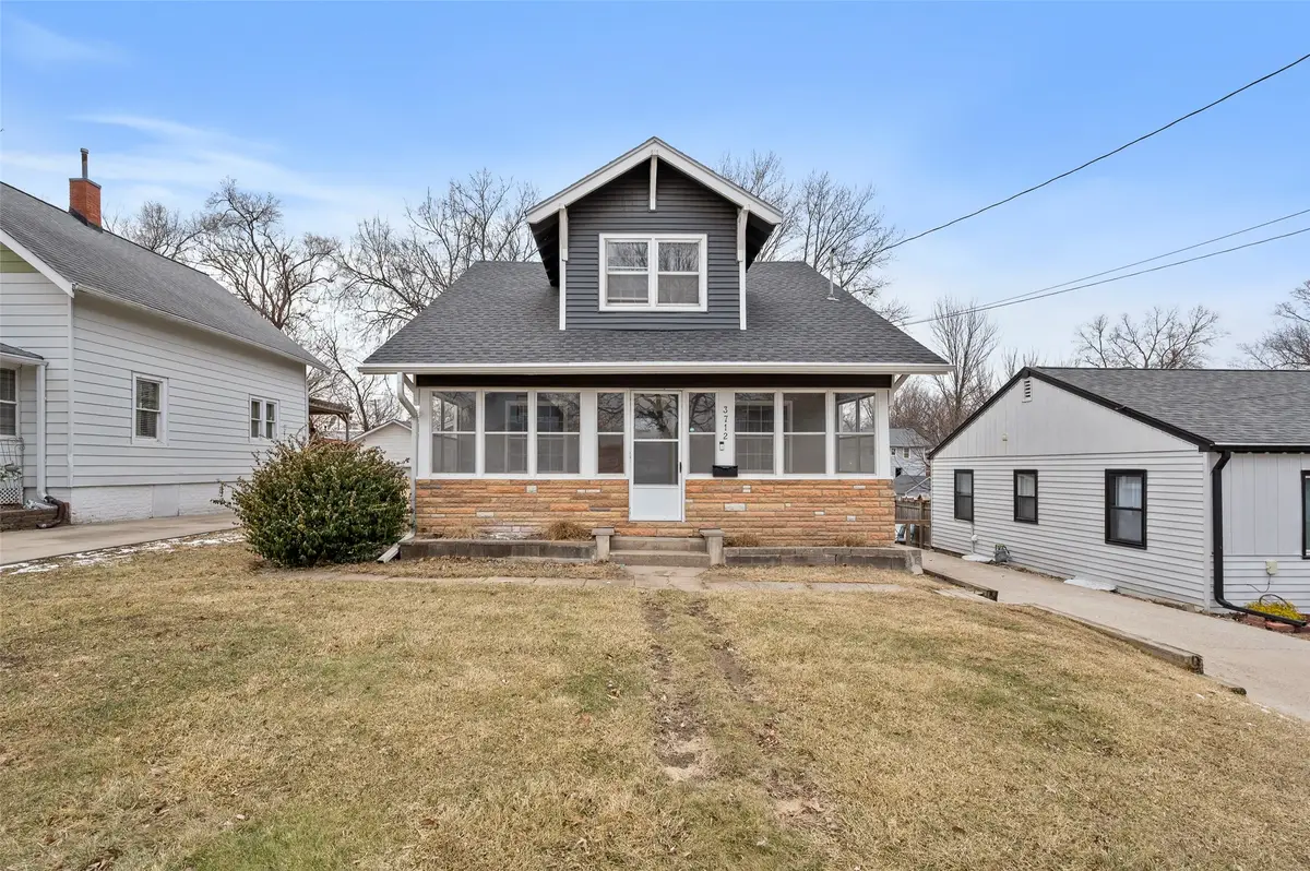 3712 SW 8th Street, Des Moines, IA 50315 - #1