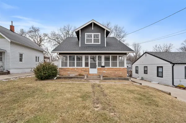 3712 SW 8th Street, Des Moines, IA 50315