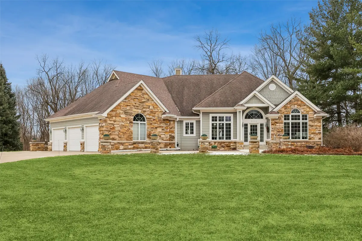 8008 Tiburon Place, Johnston, IA 50131 - Image #1