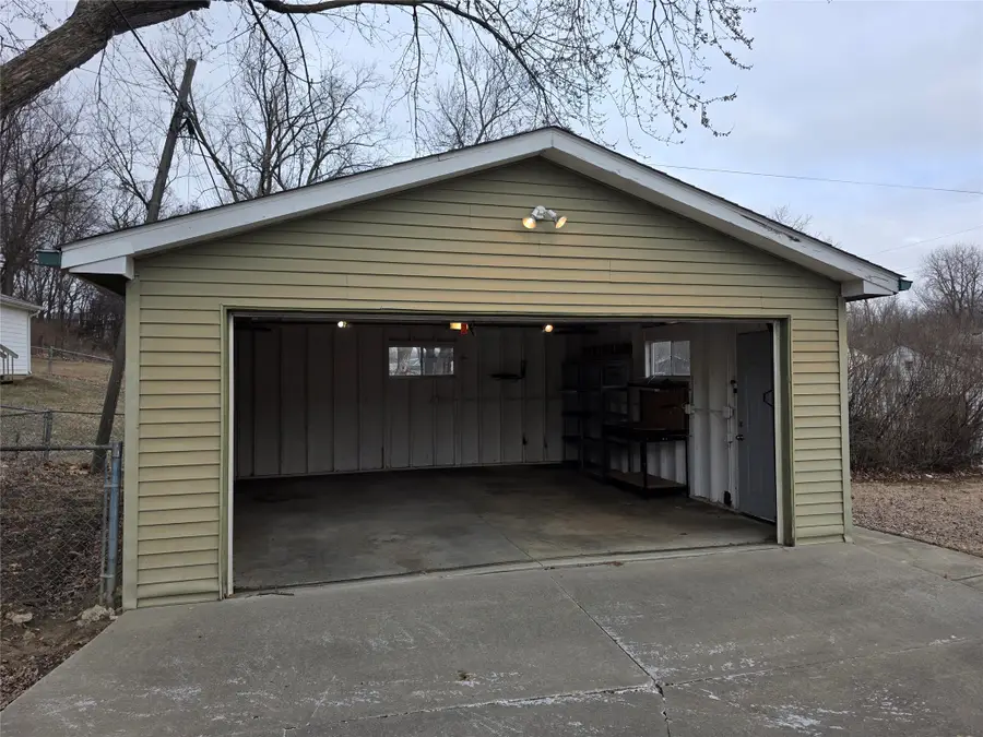 2517 Lynner Drive, Des Moines, IA 50310 - Image #3