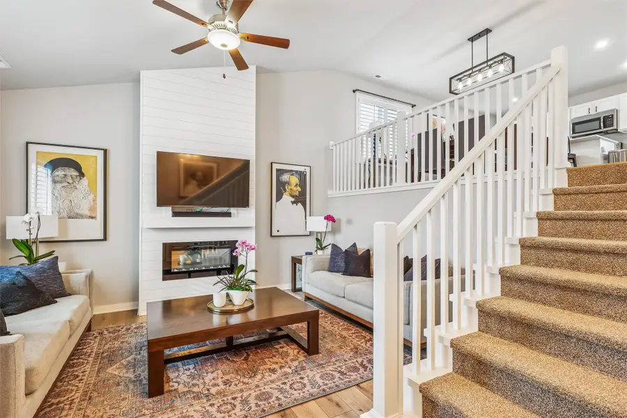 713 Bradford Drive, Norwalk, IA 50211 - Image #2