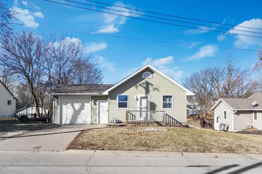 410 N 3rd Street, Knoxville, IA 50138 - #2