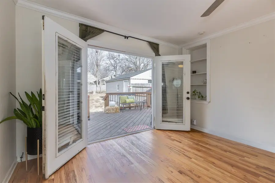 6811 Maryland Drive, Urbandale, IA 50322 - Image #3