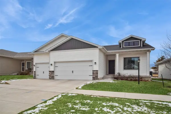 6730 NE 9th Court, Des Moines, IA 50313