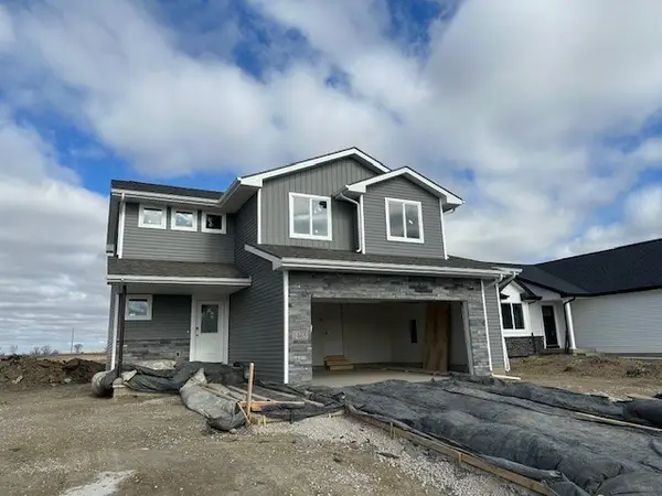 1465 Locust Street, Waukee, IA 50263