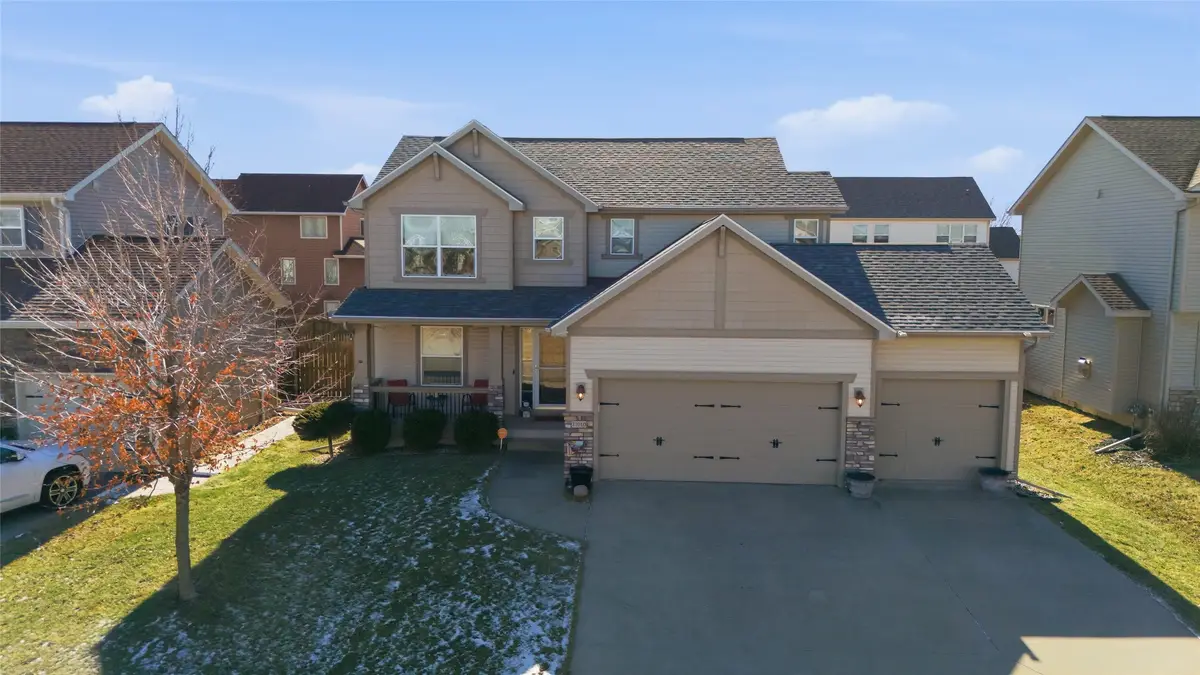 13010 Westbrook Drive, Urbandale, IA 50323 - Image #1