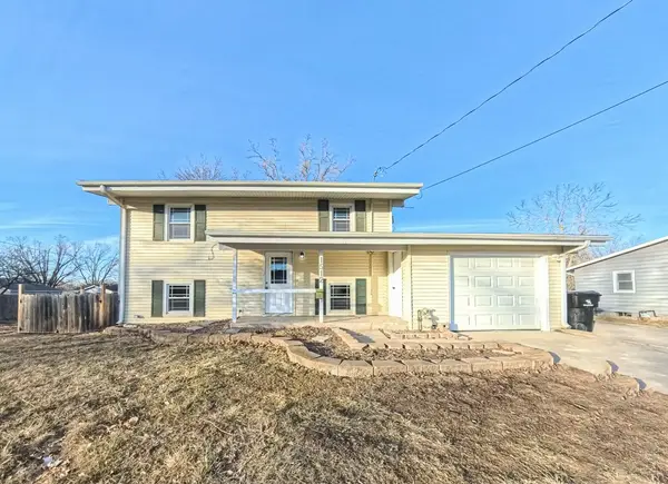 1512 Horse N Buggy Drive, Adel, IA 50003