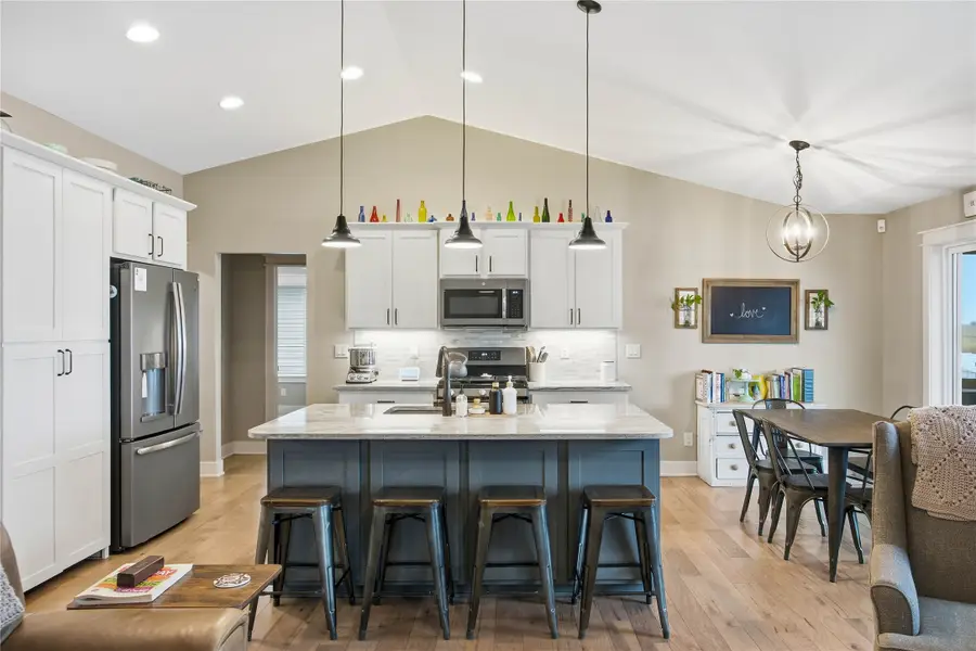 617 Mallard Pointe Drive Nw, Bondurant, IA 50035 - Image #3