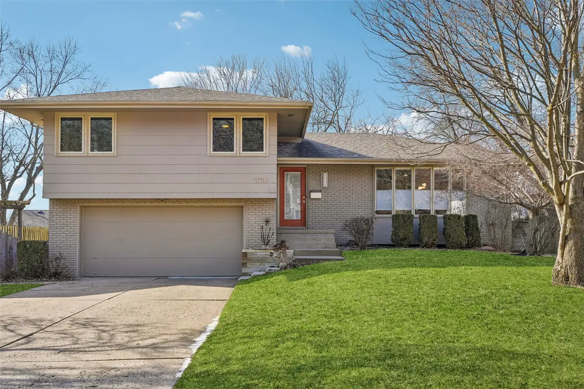 328 58th Place, Des Moines, IA 50312 - Image #1
